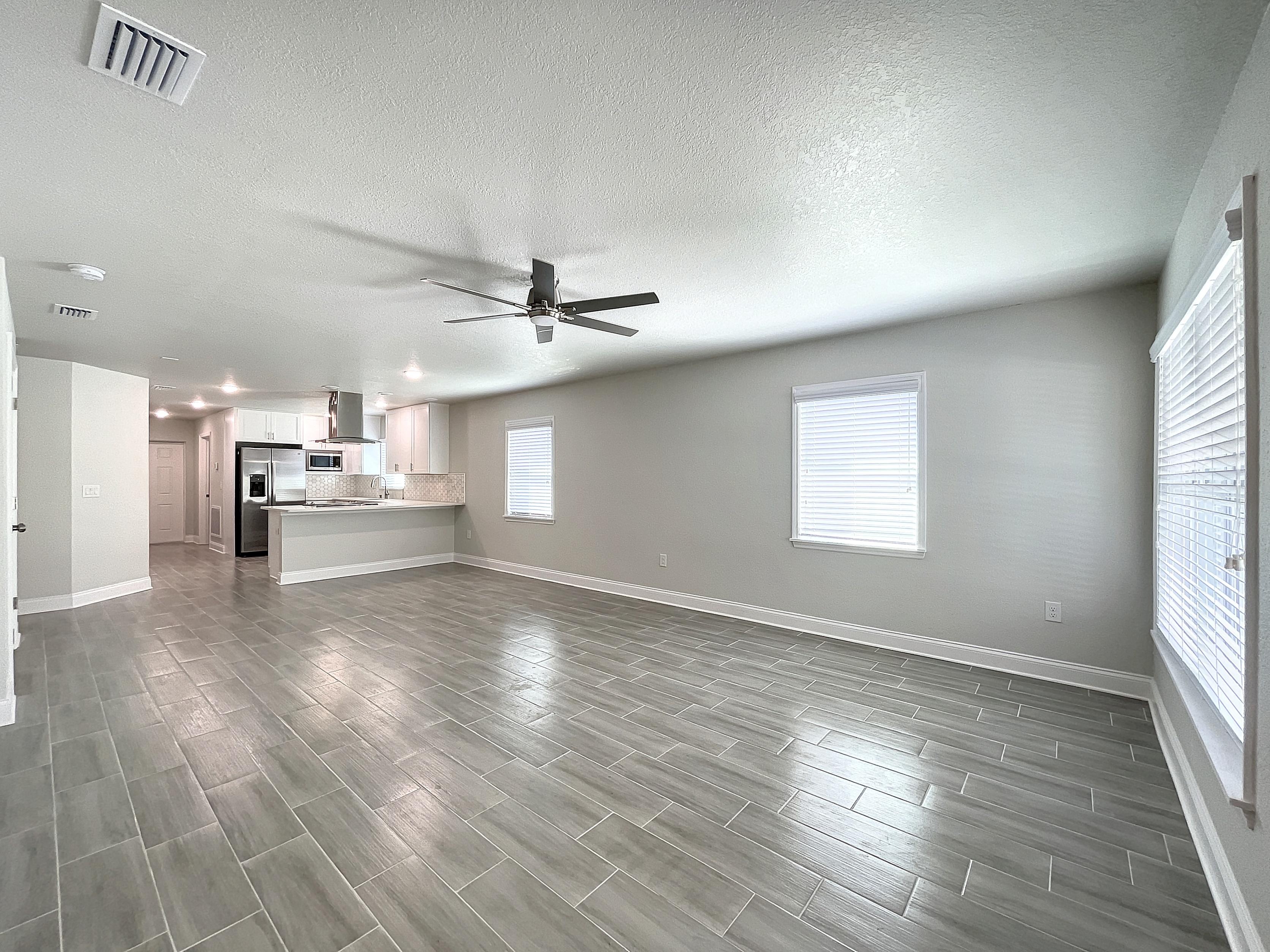 022-LakelandVacant-1669574359_1669574422_74457_c99d6f1_original