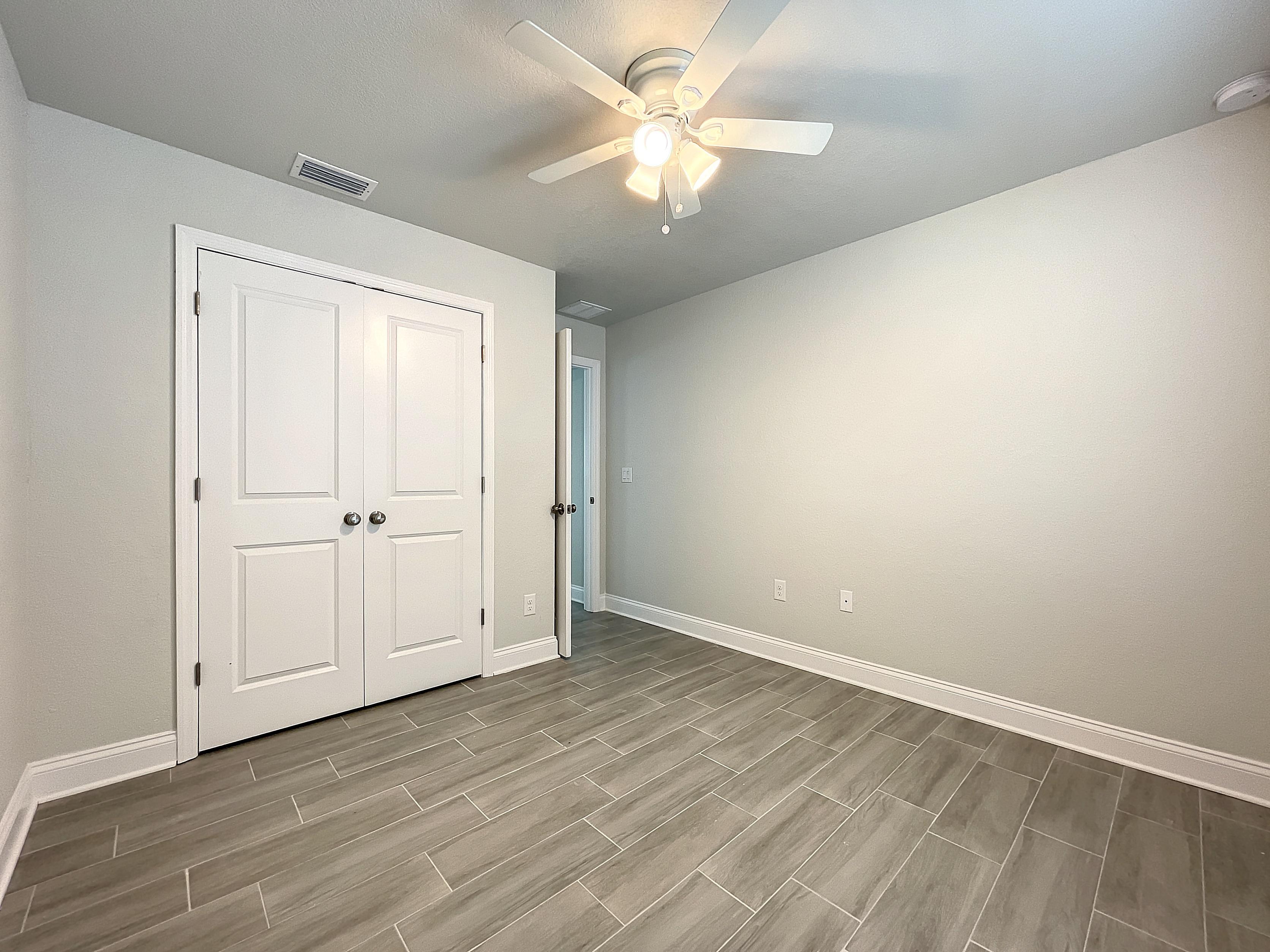 045-LakelandVacant-1669574359_1669575327_75344_ed43de0_original