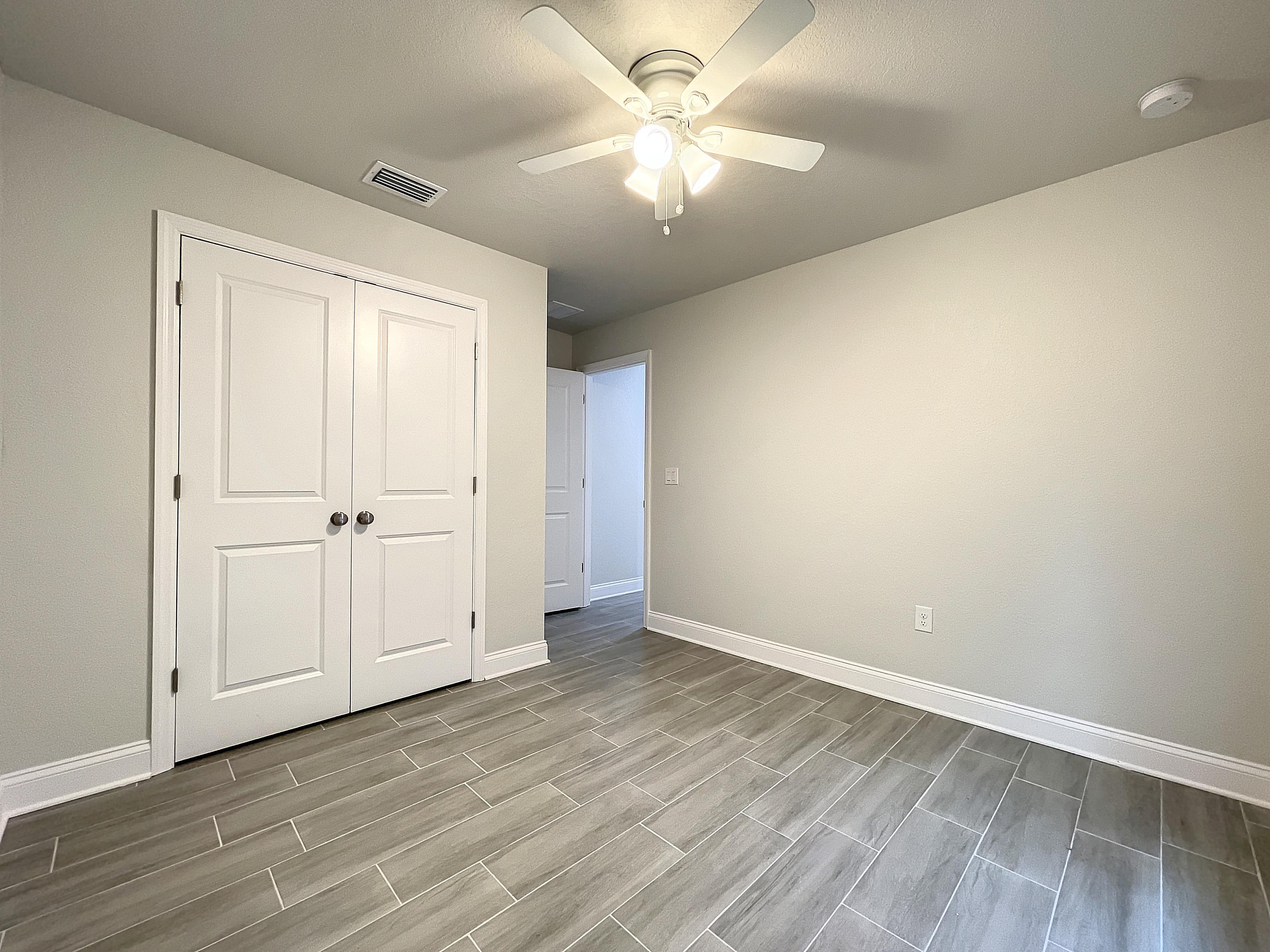 053-LakelandVacant-1669574359_1669575492_75507_7ae87aa_original