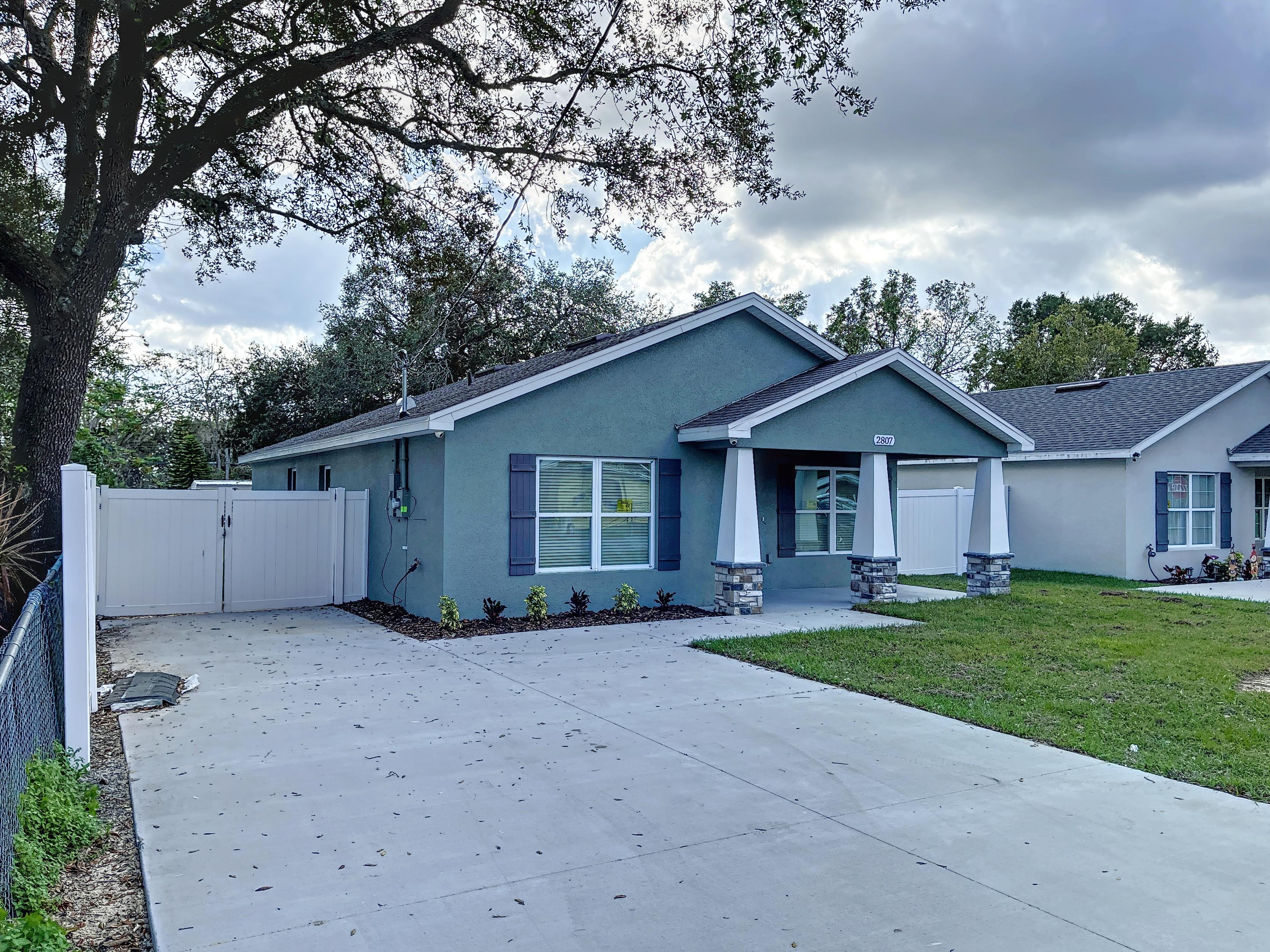 061-LakelandVacant-1669574359_1669576002_76034_8c5f582_original