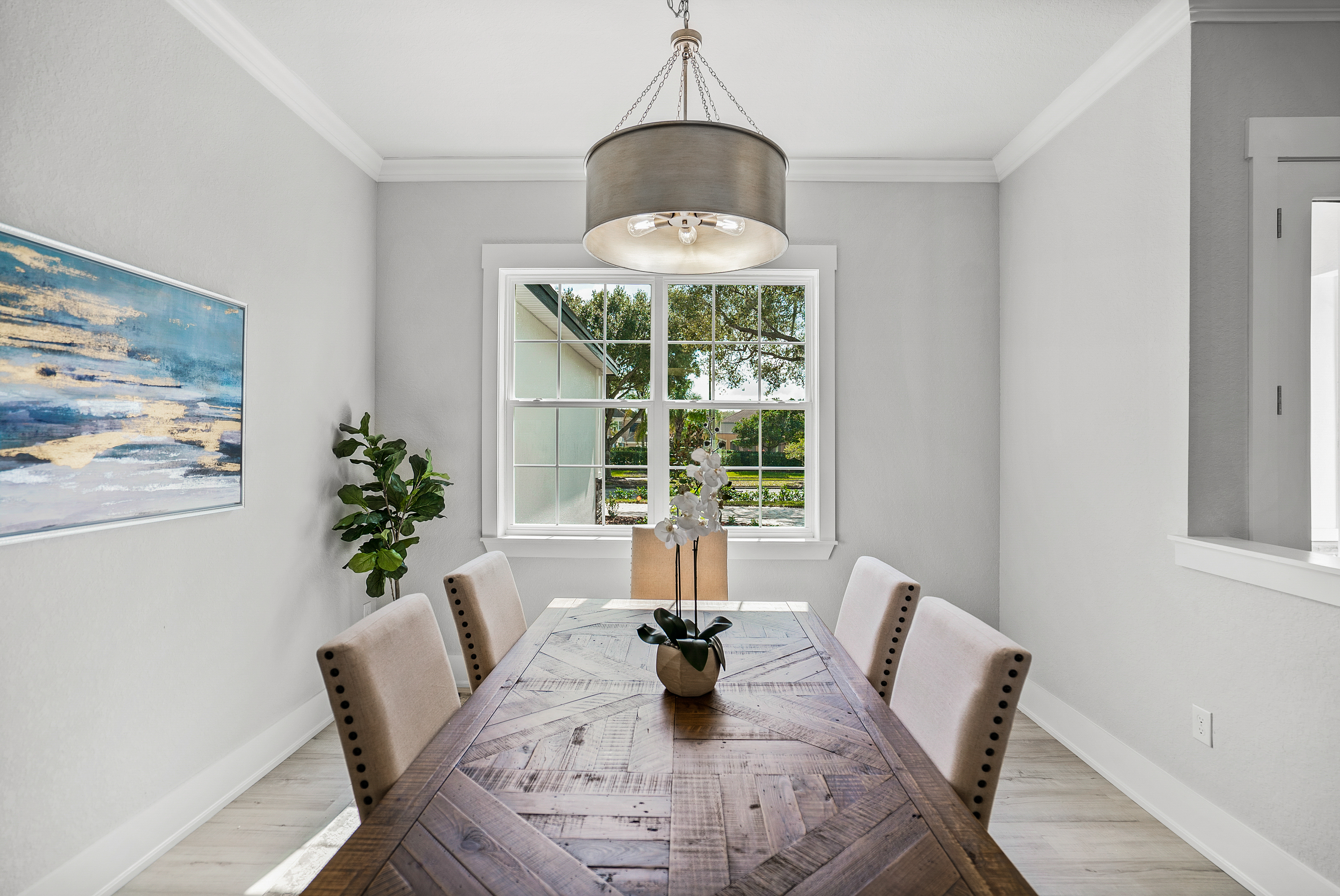 100 E Christina Blvd -034