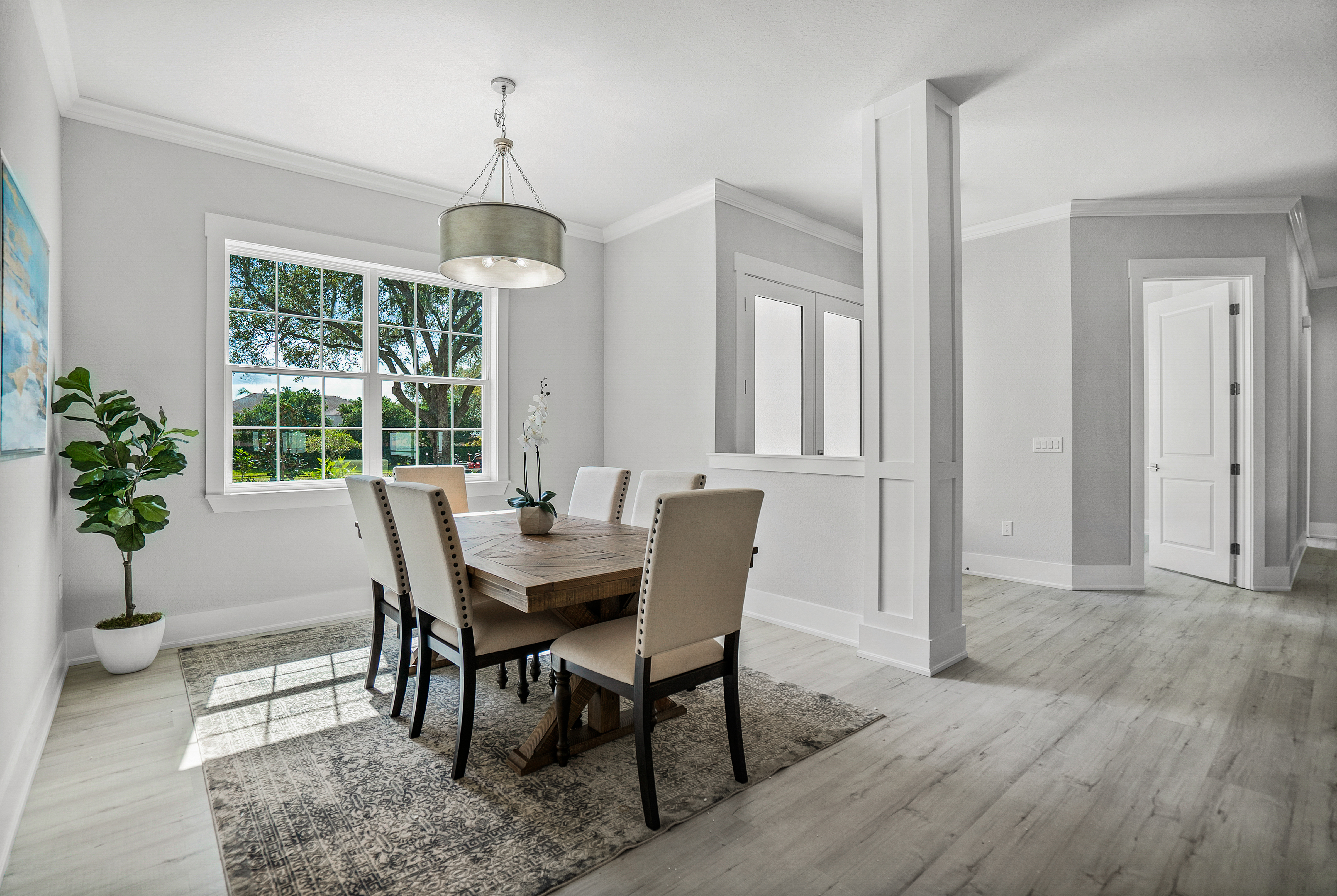100 E Christina Blvd -035