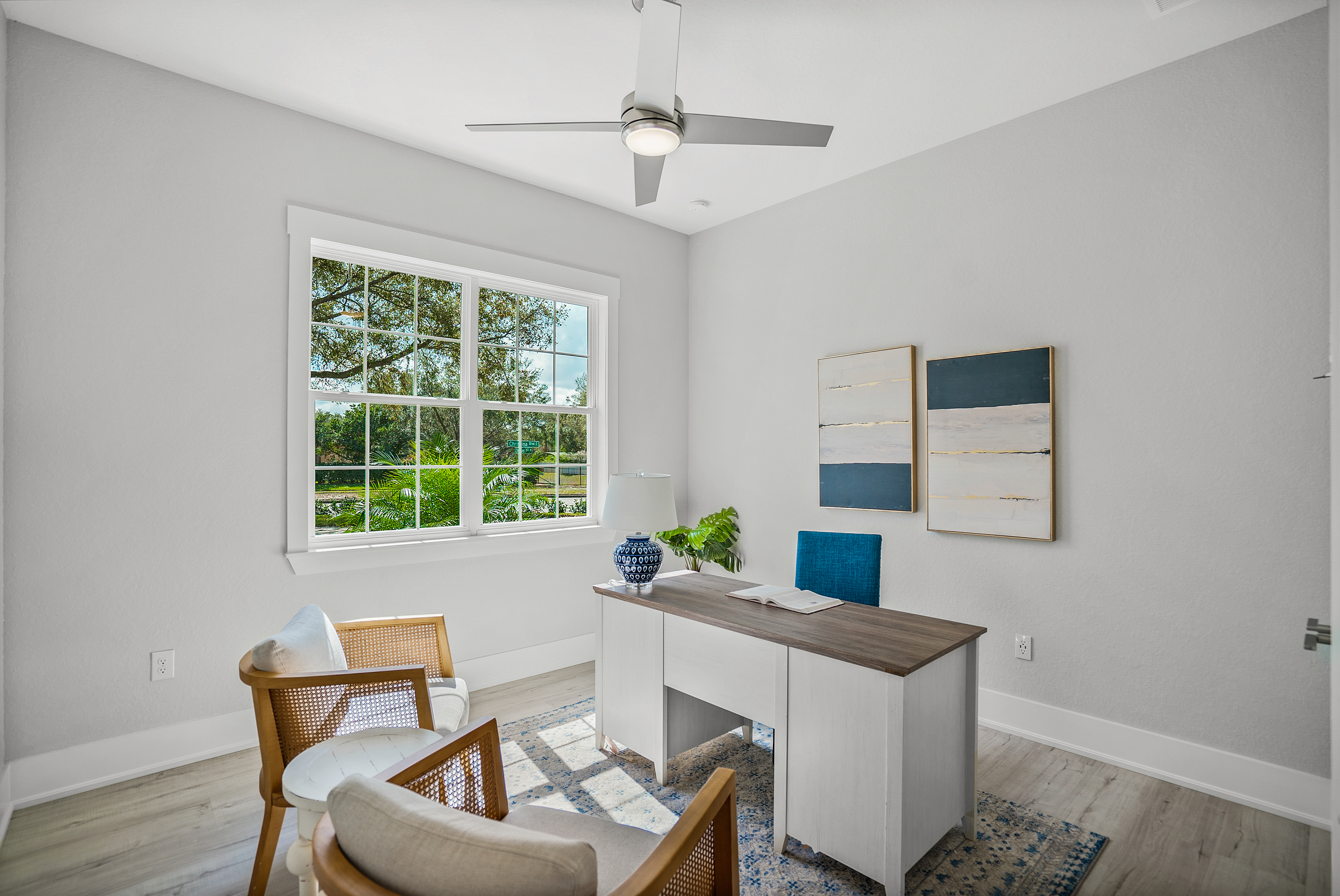 100 E Christina Blvd -041