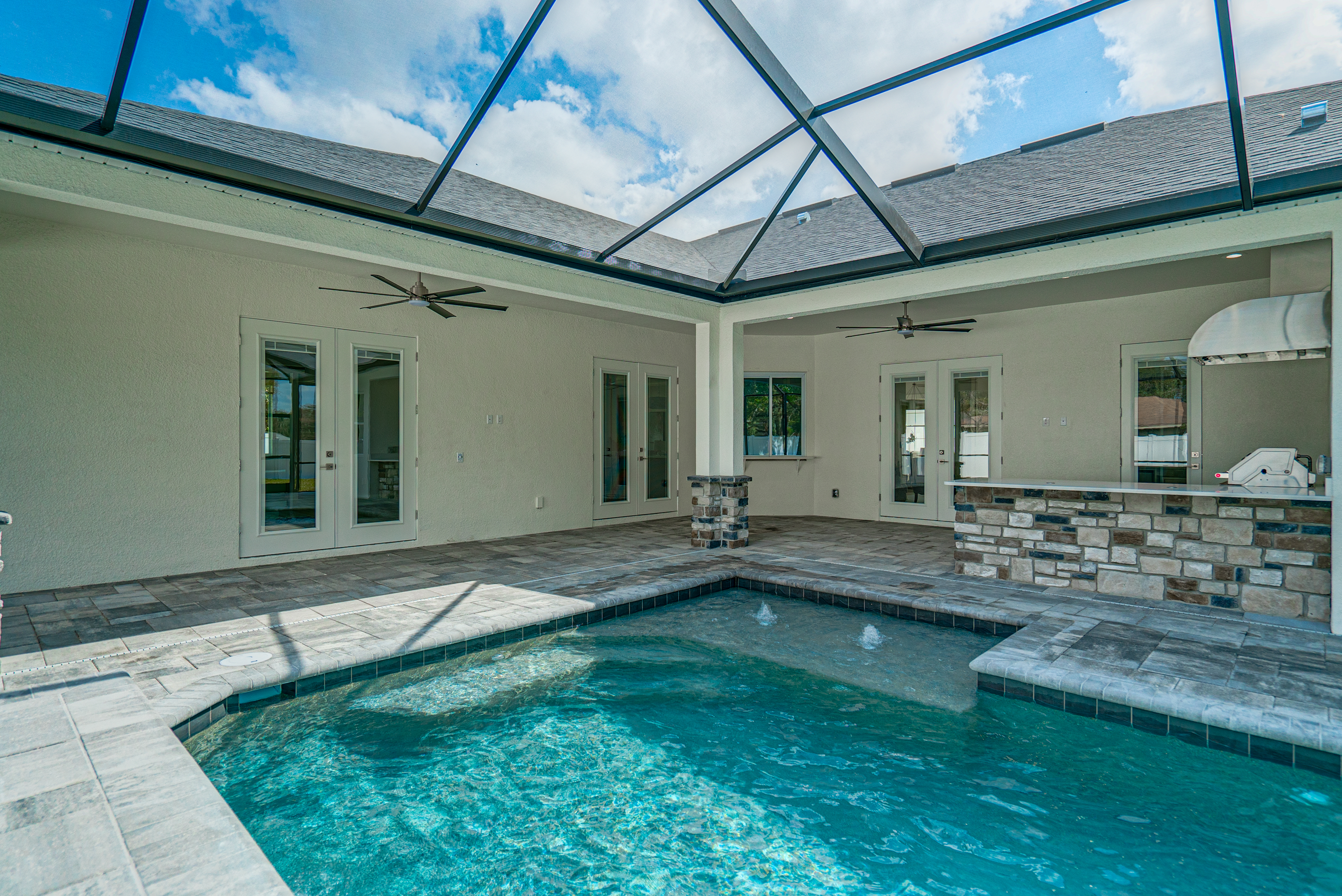 100 E Christina Blvd -102